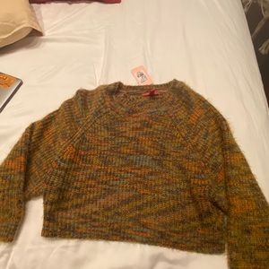 Cropped Sweater!